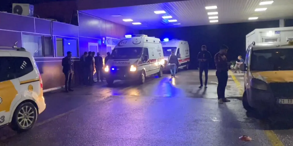 Asansör boşluğuna düşerek can verdi