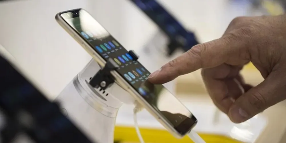 Cep telefonlarına düzenleme geliyor! Artık zorunlu olacak