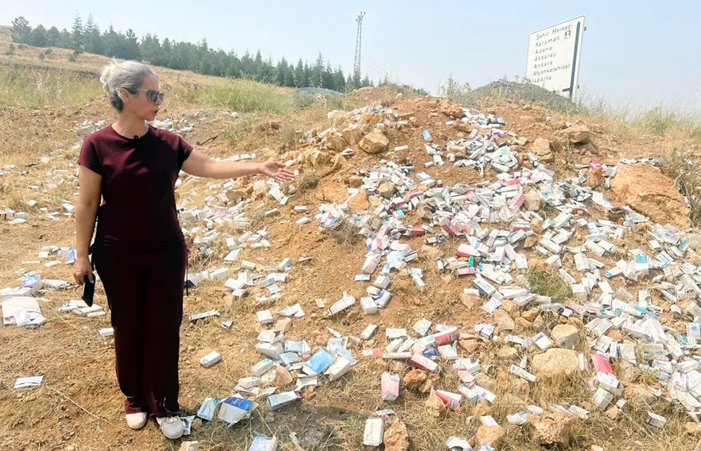 BU NE SORUMSUZLUK?..Çok sayıda ilaç yol kenarın atıldı